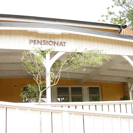 טומלילה Onkel Enkels Pensionat מראה חיצוני תמונה